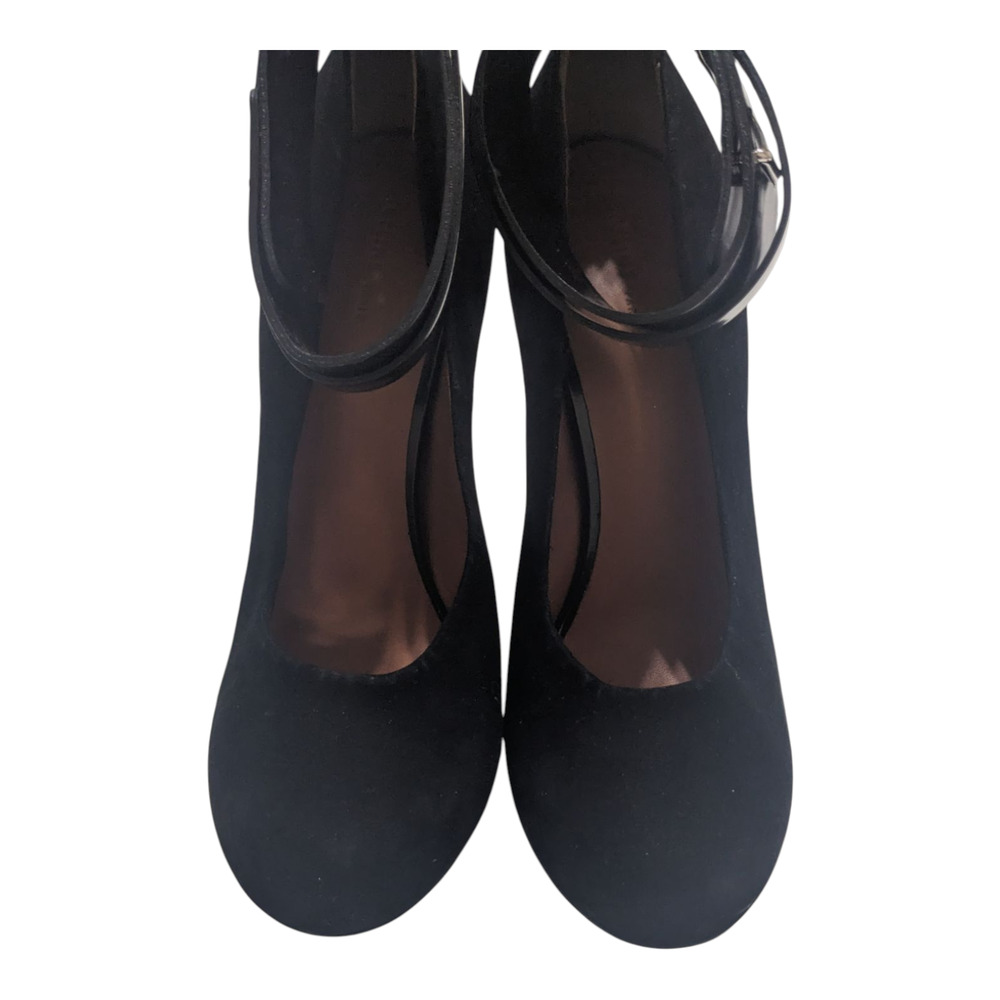 Celine Paris Black Leather Pumps‎ Women’s Size 37 Classic Designer Heels - Picture 4 of 10